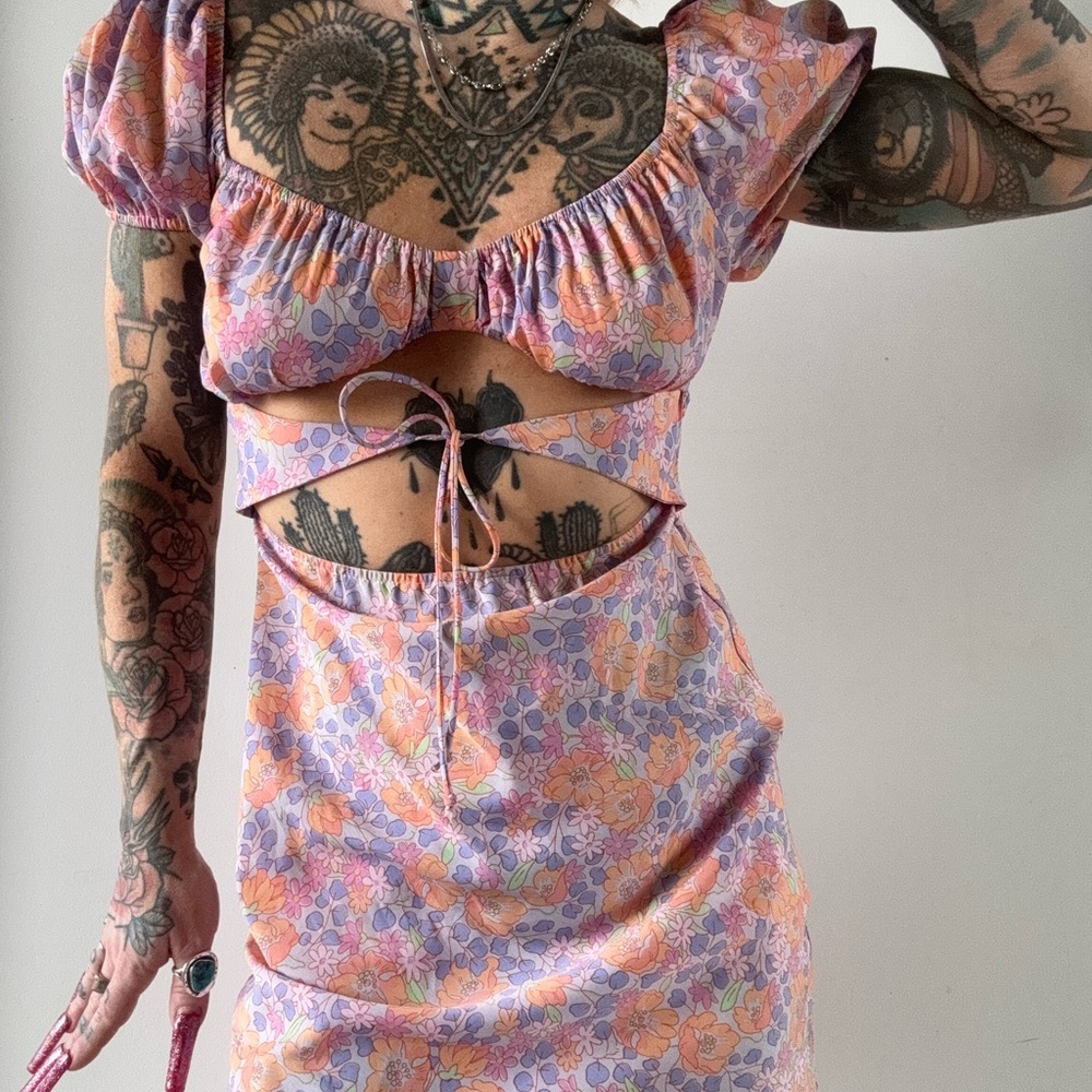 Princess Polly summer dress; size 4